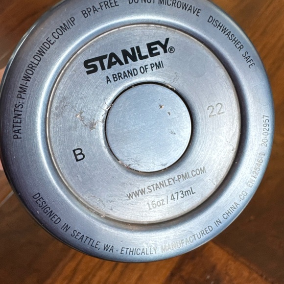 Stanley Travel Mug - Picture 2 of 4